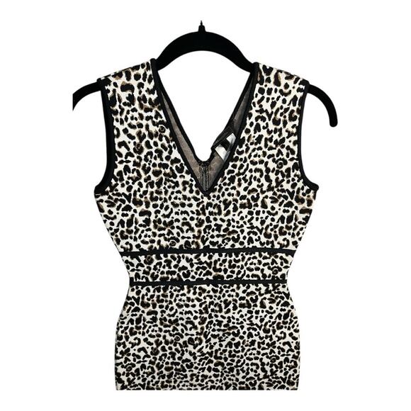 BCBG Maxazria Sleeveless V-Neck Leopard Print Mini Cocktail Dress‎ Size XS NWT - Picture 5 of 11